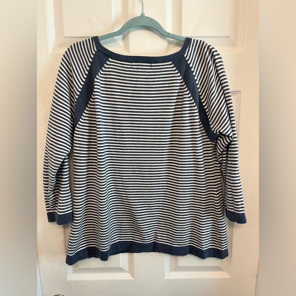 Liz Claiborne cotton sweater - Picture 2 of 4
